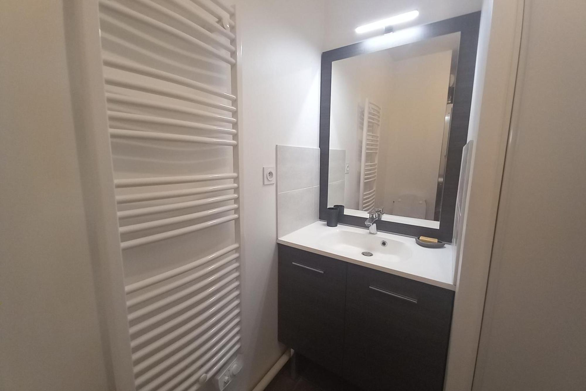 69A - Cosy Studio Ideally Located Lyon Gerland Exterior foto
