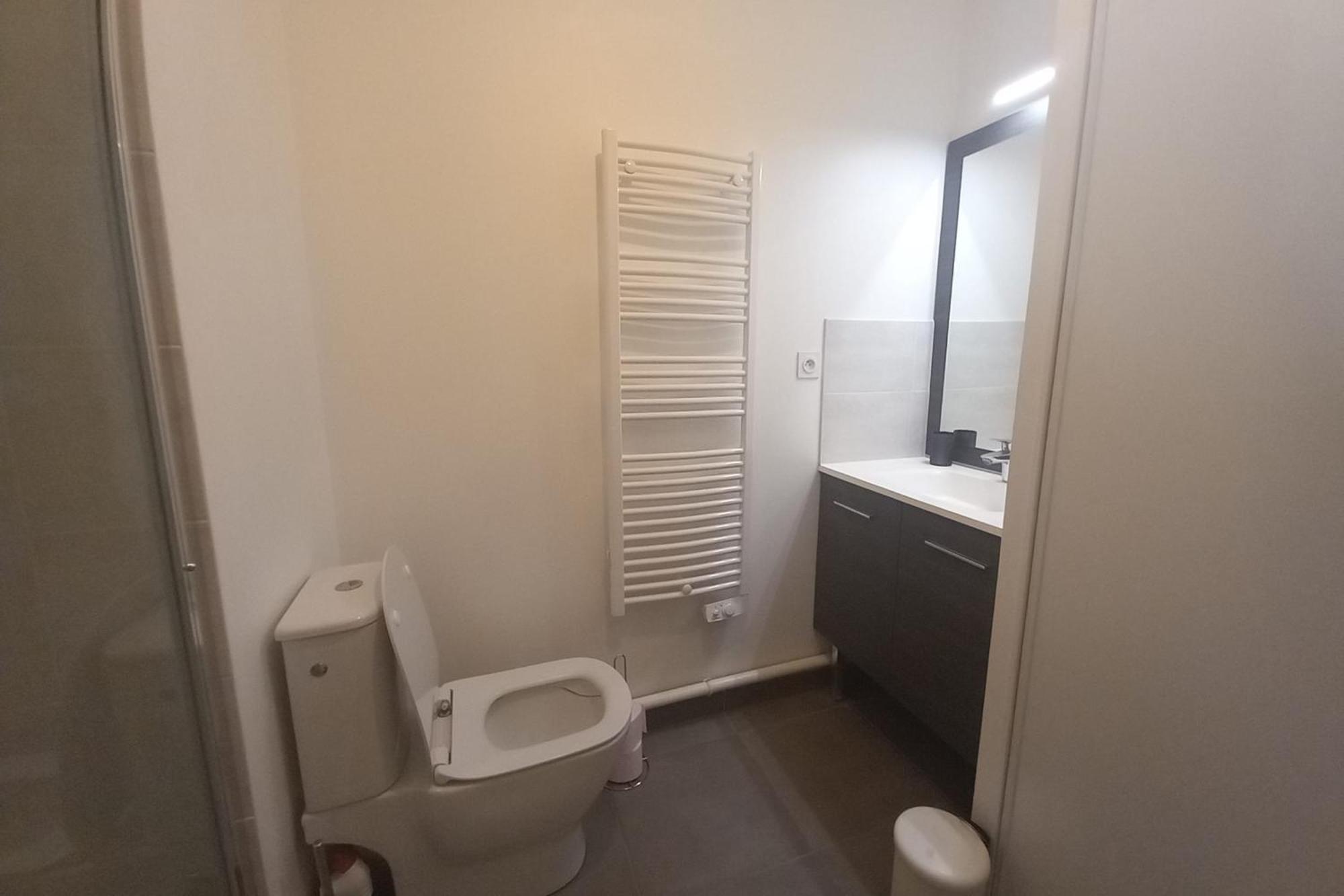 69A - Cosy Studio Ideally Located Lyon Gerland Exterior foto